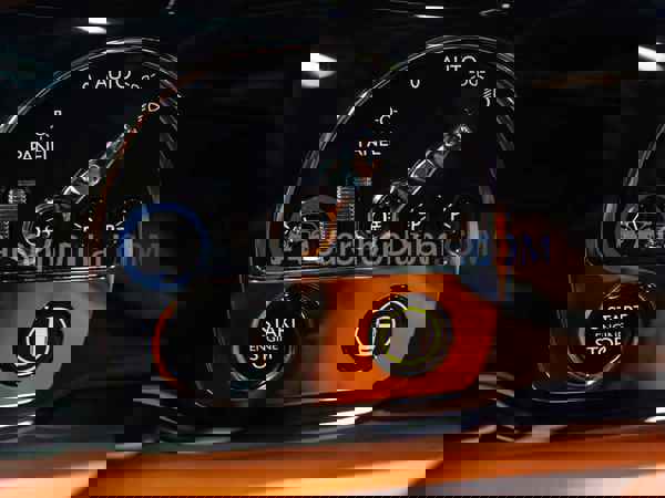 رولز رويس سيارات جديدة للبيع رولز رويس سيارات جديدة للبيع