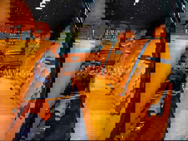 رولز رويس سيارات جديدة للبيع رولز رويس سيارات جديدة للبيع