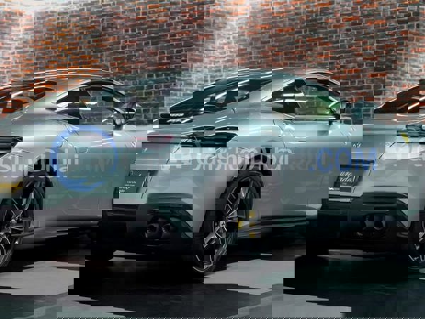 فيراري سيارات جديدة للبيع فيراري سيارات جديدة للبيع