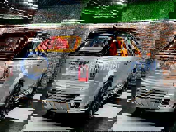 رولز رويس سيارات جديدة للبيع رولز رويس سيارات جديدة للبيع