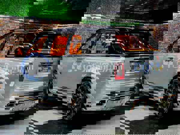 رولز رويس سيارات جديدة للبيع رولز رويس سيارات جديدة للبيع