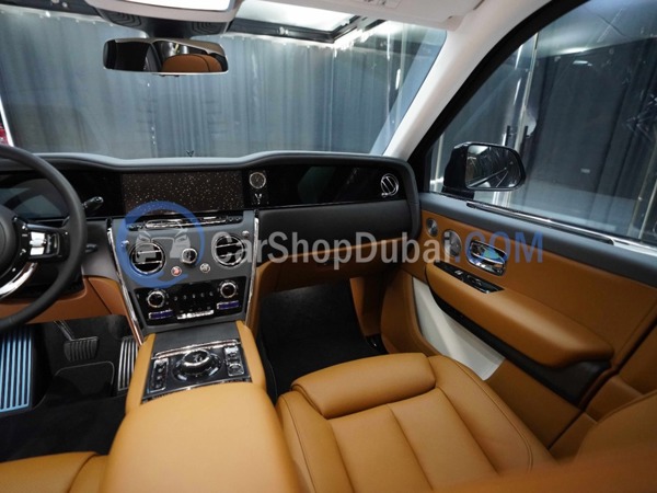 رولز رويس سيارات جديدة للبيع رولز رويس سيارات جديدة للبيع