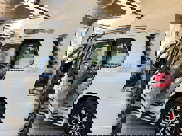 تويوتا سيارات مستعملة للبيع