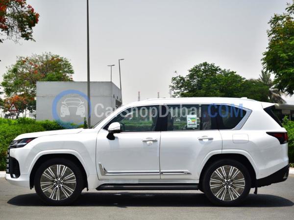 لكزس سيارات جديدة للبيع لكزس سيارات جديدة للبيع