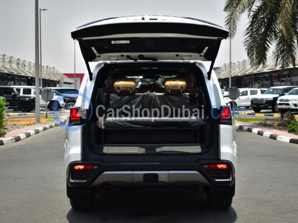 لكزس سيارات جديدة للبيع لكزس سيارات جديدة للبيع