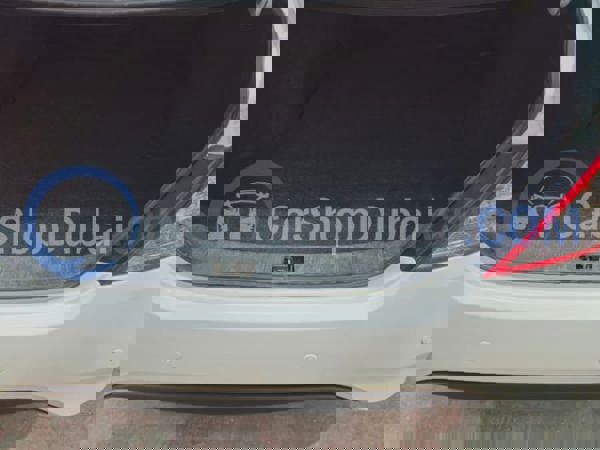 نيسان سيارات مستعملة للبيع نيسان سيارات مستعملة للبيع