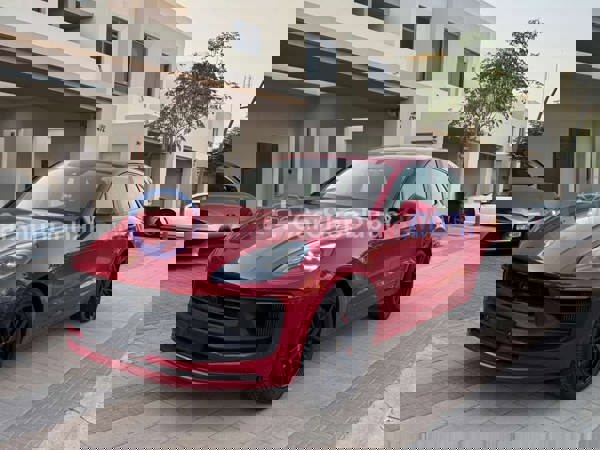 بورشه سيارات مستعملة للبيع
