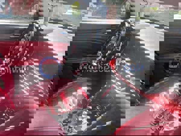 ألفاروميو سيارات مستعملة للبيع ألفاروميو سيارات مستعملة للبيع