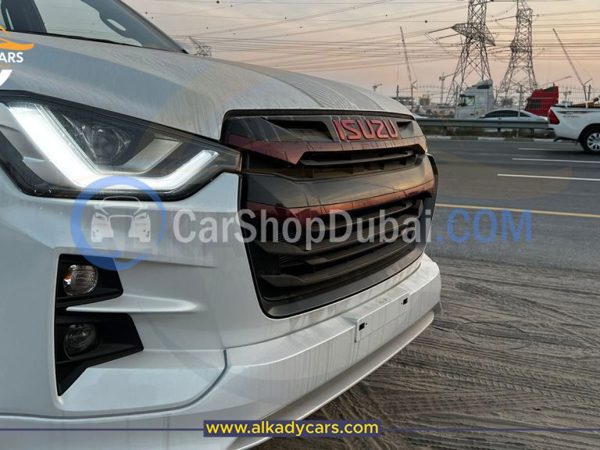 ايسوزو سيارات جديدة للبيع ايسوزو سيارات جديدة للبيع