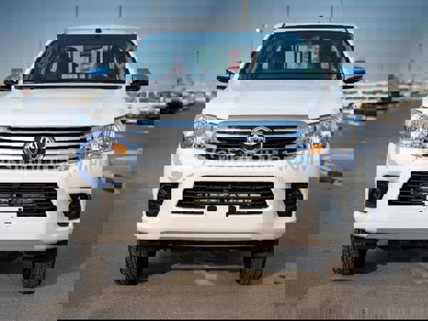 تويوتا سيارات جديدة للبيع