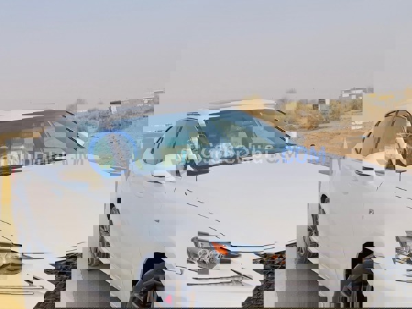 لكزس سيارات مستعملة للبيع