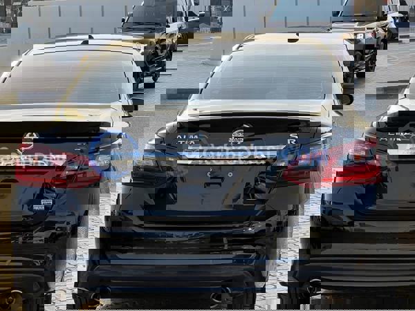 نيسان سيارات مستعملة للبيع نيسان سيارات مستعملة للبيع