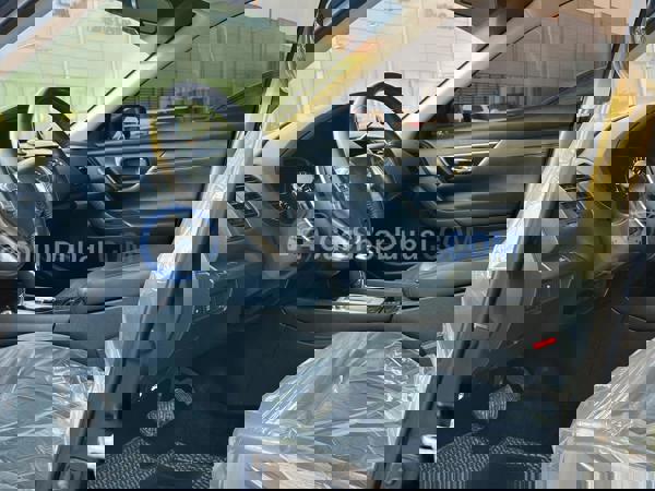 نيسان سيارات مستعملة للبيع نيسان سيارات مستعملة للبيع