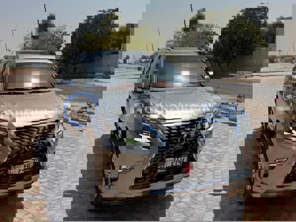 لكزس سيارات مستعملة للبيع