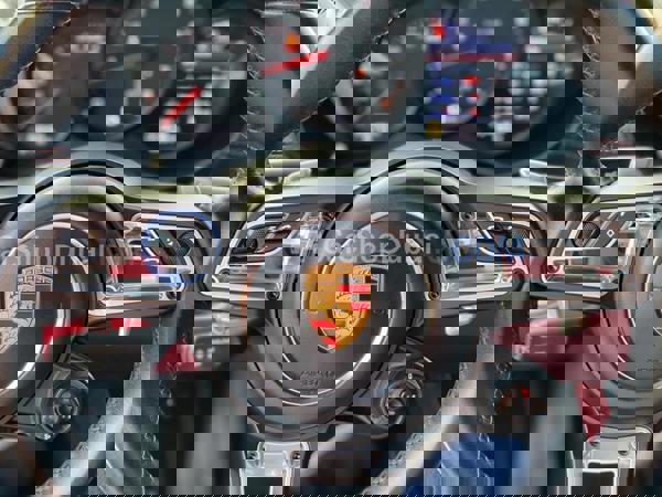 بورشه سيارات مستعملة للبيع بورشه سيارات مستعملة للبيع