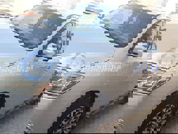 نيسان سيارات مستعملة للبيع نيسان سيارات مستعملة للبيع