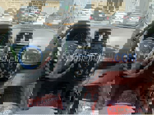 نيسان سيارات مستعملة للبيع نيسان سيارات مستعملة للبيع