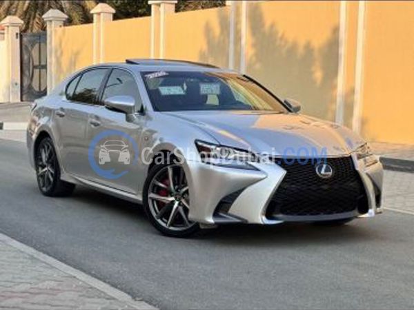 لكزس سيارات مستعملة للبيع