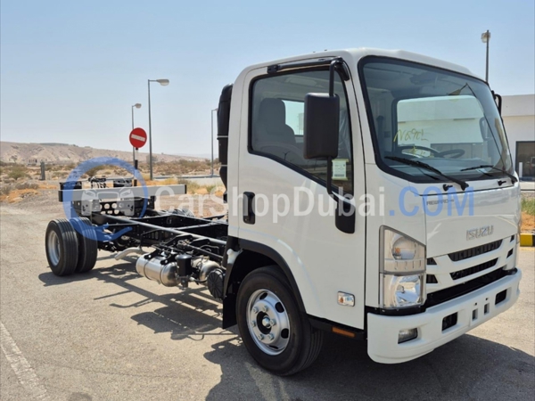 ايسوزو سيارات جديدة للبيع ايسوزو سيارات جديدة للبيع