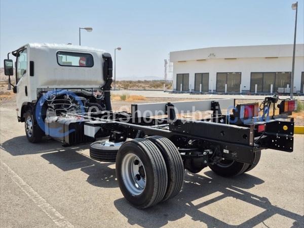 ايسوزو سيارات جديدة للبيع ايسوزو سيارات جديدة للبيع