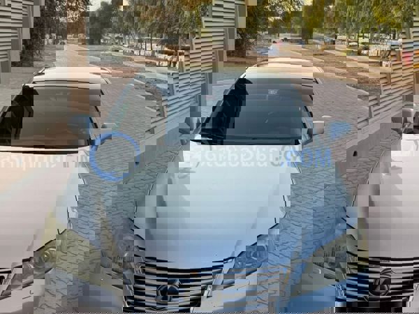 لكزس سيارات مستعملة للبيع لكزس سيارات مستعملة للبيع