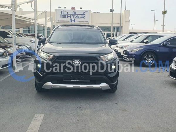 تويوتا سيارات مستعملة للبيع