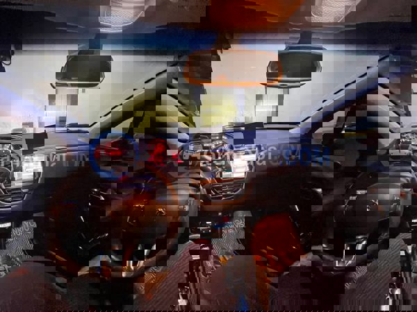 بيجو سيارات مستعملة للبيع بيجو سيارات مستعملة للبيع