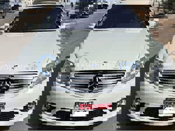 مرسيدس بنز سيارات مستعملة للبيع