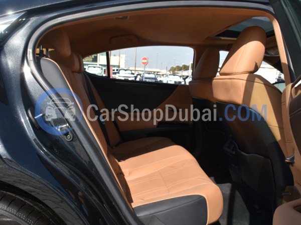 لكزس سيارات جديدة للبيع لكزس سيارات جديدة للبيع