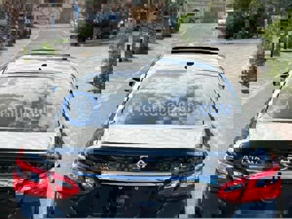 نيسان سيارات مستعملة للبيع نيسان سيارات مستعملة للبيع