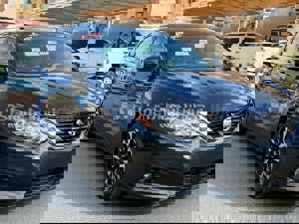 نيسان سيارات مستعملة للبيع نيسان سيارات مستعملة للبيع