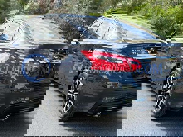 نيسان سيارات مستعملة للبيع نيسان سيارات مستعملة للبيع