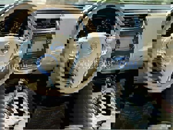 نيسان سيارات مستعملة للبيع نيسان سيارات مستعملة للبيع