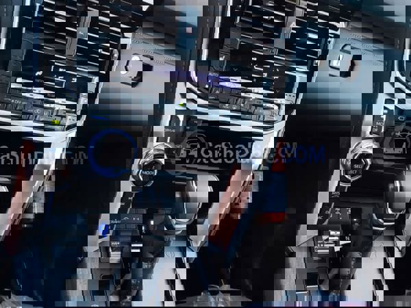 تويوتا سيارات جديدة للبيع تويوتا سيارات جديدة للبيع