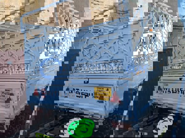 ميني سيارات مستعملة للبيع ميني سيارات مستعملة للبيع