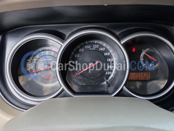 نيسان سيارات مستعملة للبيع نيسان سيارات مستعملة للبيع