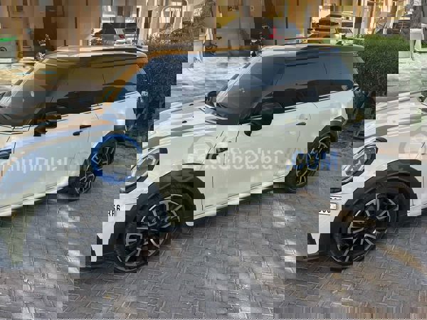 ميني سيارات مستعملة للبيع ميني سيارات مستعملة للبيع