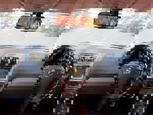 لكزس سيارات مستعملة للبيع لكزس سيارات مستعملة للبيع