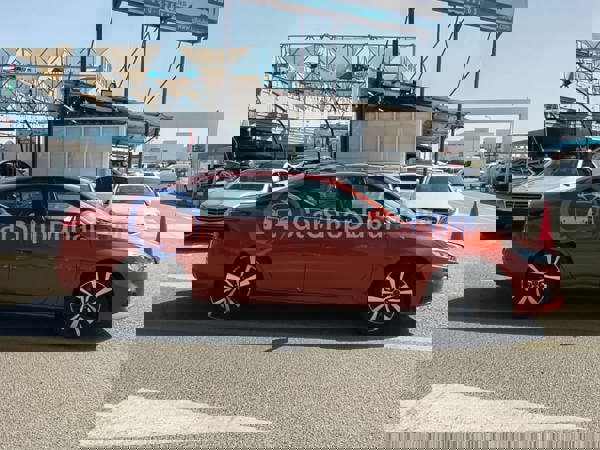 نيسان سيارات مستعملة للبيع