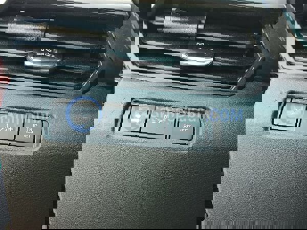 نيسان سيارات مستعملة للبيع نيسان سيارات مستعملة للبيع