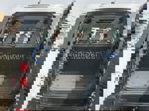 لاند روفر سيارات مستعملة للبيع لاند روفر سيارات مستعملة للبيع