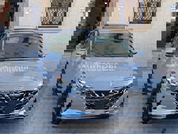 هيونداي سيارات مستعملة للبيع