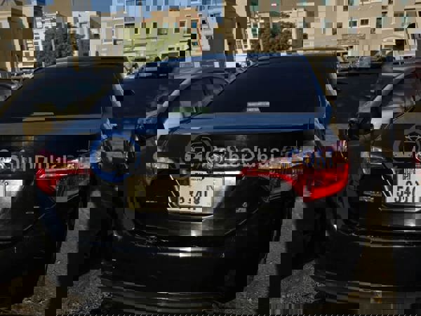 تويوتا سيارات مستعملة للبيع تويوتا سيارات مستعملة للبيع