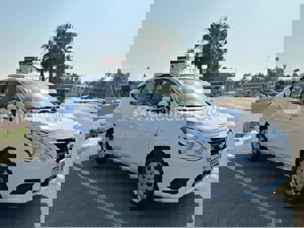 نيسان سيارات مستعملة للبيع نيسان سيارات مستعملة للبيع