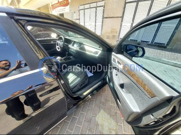 جينيسيس سيارات مستعملة للبيع جينيسيس سيارات مستعملة للبيع