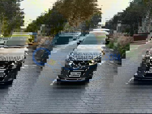 نيسان سيارات مستعملة للبيع نيسان سيارات مستعملة للبيع