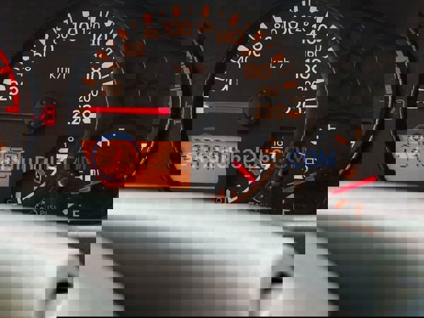 نيسان سيارات مستعملة للبيع نيسان سيارات مستعملة للبيع