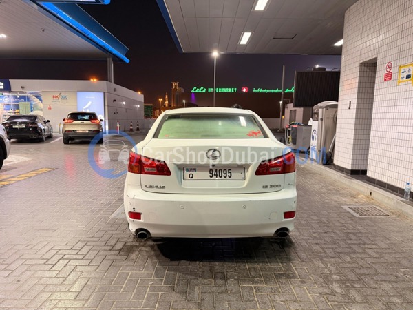 لكزس سيارات مستعملة للبيع لكزس سيارات مستعملة للبيع