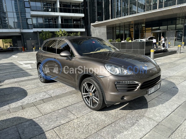 بورشه سيارات مستعملة للبيع