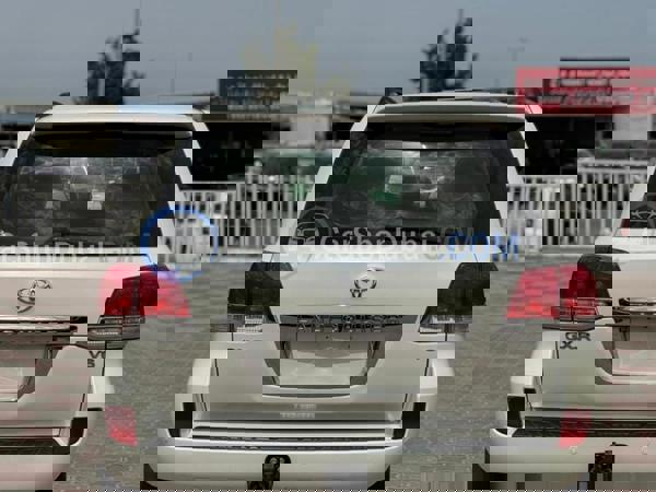 تويوتا سيارات مستعملة للبيع تويوتا سيارات مستعملة للبيع